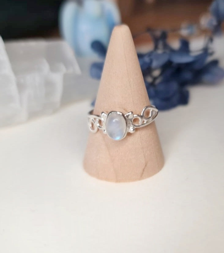 Moonstone & Sterling Silver Ring