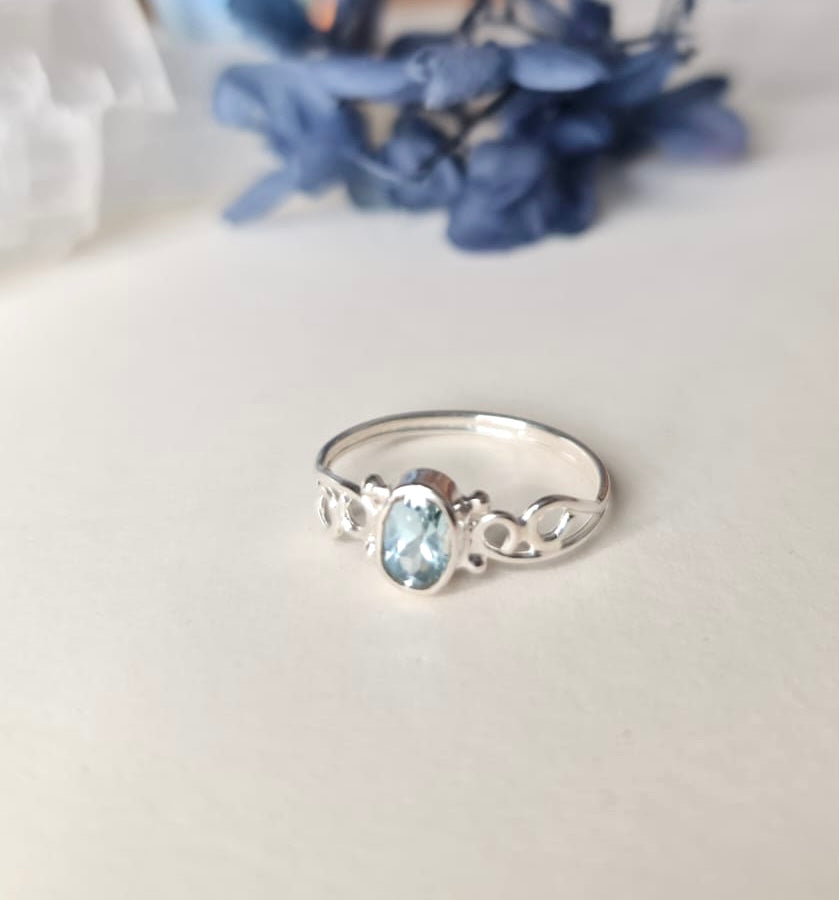Blue Topaz & Sterling Silver Ring