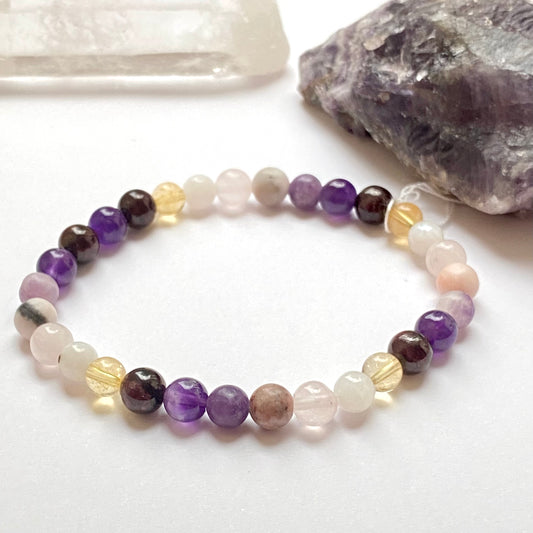 Menopause crystal bracelet. Rose Quartz | amethyst| garnet |