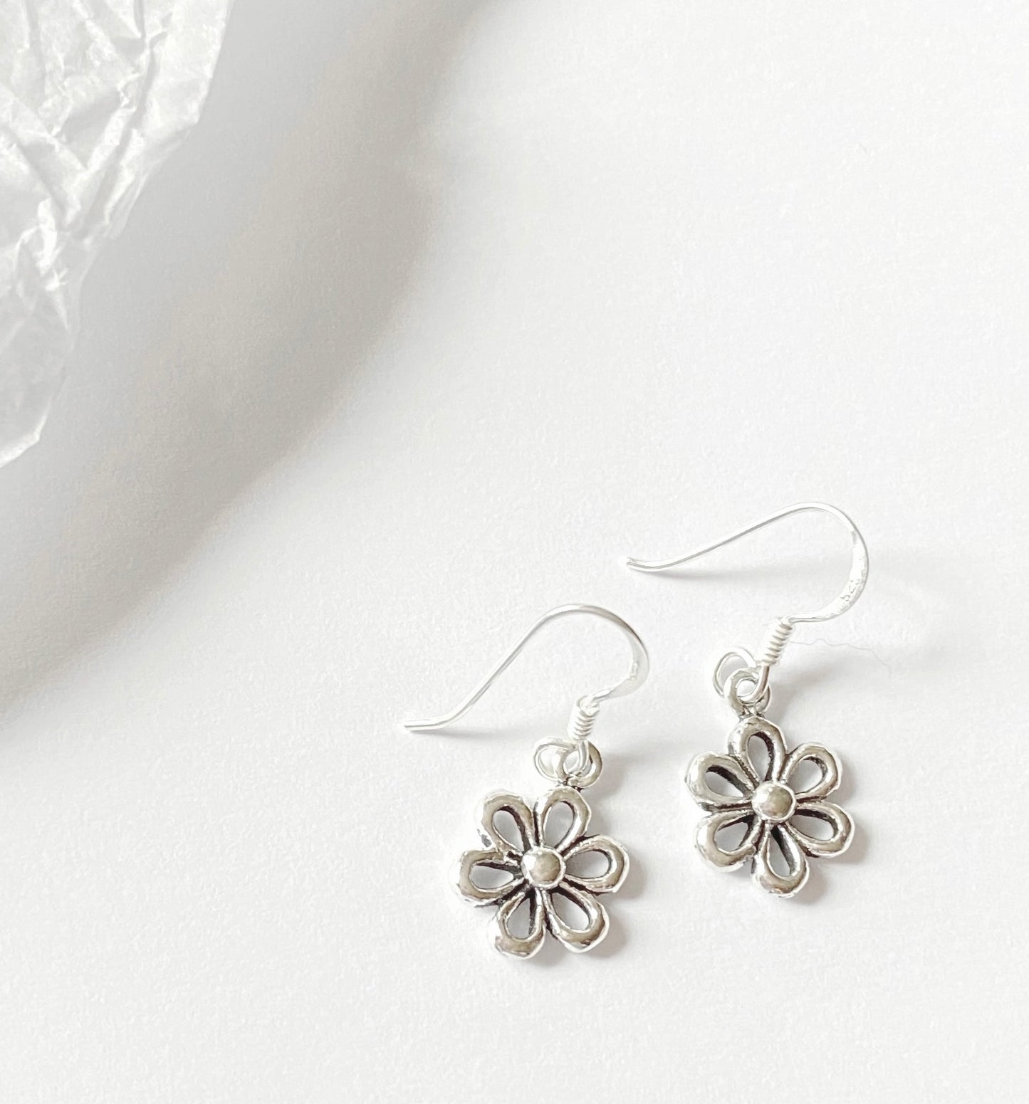 Daisy Drop Earrings
