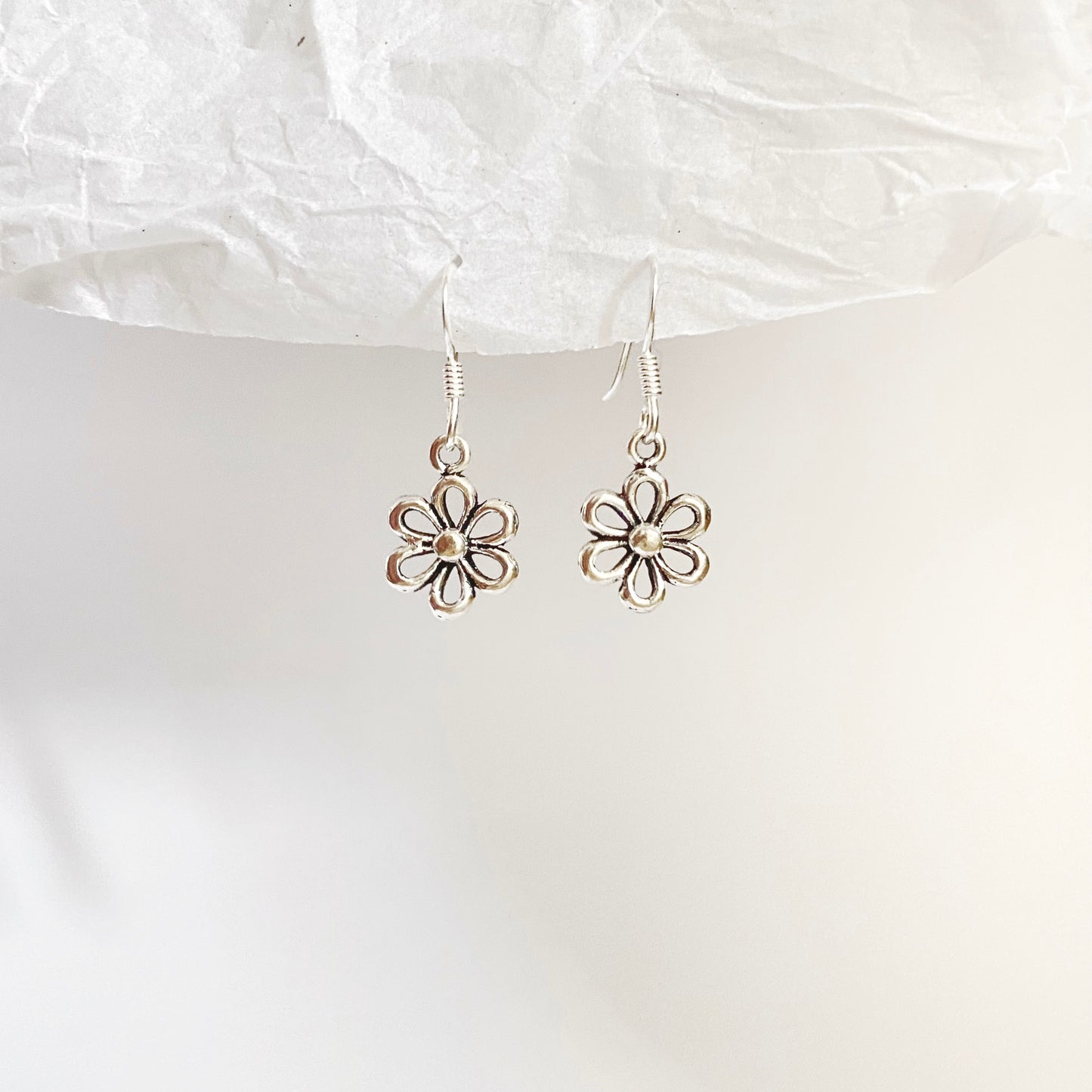 Daisy Drop Earrings